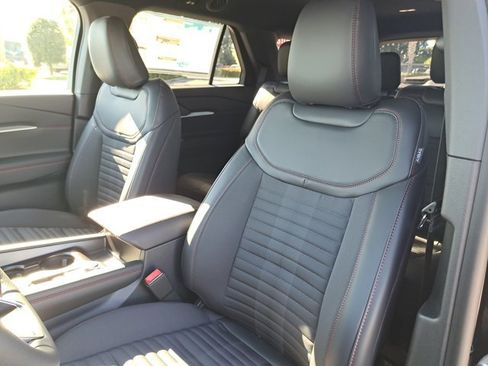 New 2026 Ford Explorer ST-Line w/ ST-Line Street Pack image 21