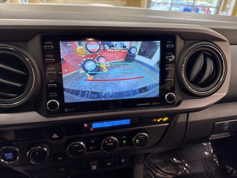 Used 2023 Toyota Tacoma TRD Sport image 46