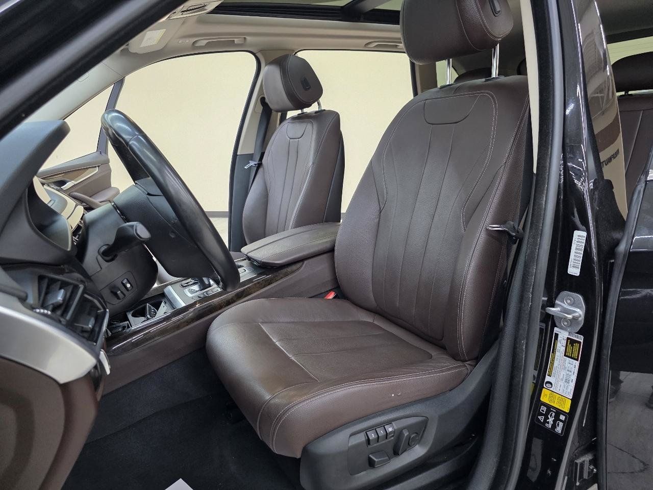 Used 2016 BMW X5 xDrive35d AWD/4WD image 18