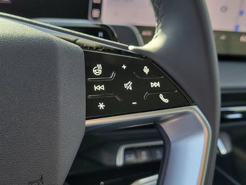 New 2026 Audi Q3 quattro 2.0T AWD/4WD image 10