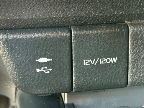 Used 2018 Toyota Camry SE FWD image 20