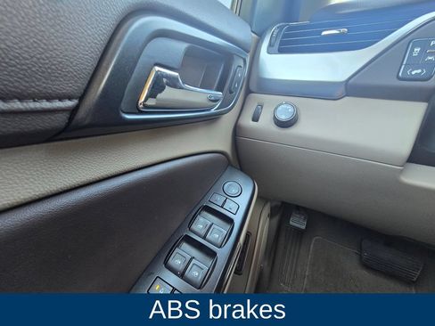 Used 2019 Chevrolet Tahoe LT RWD image 20