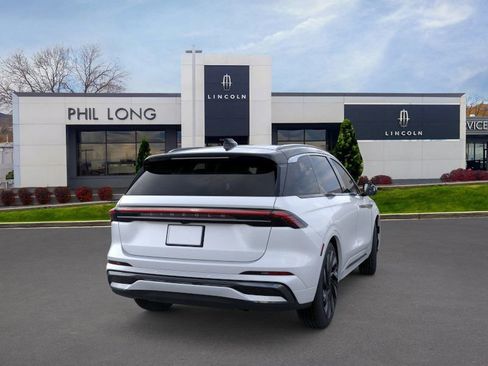 New 2026 Lincoln Nautilus Black Label w/ Jet Appearance Package image 47