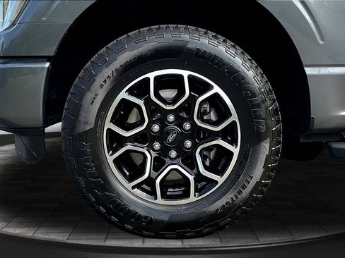 Used 2022 Ford F150 XLT w/ Equipment Group 302A High AWD/4WD image 39