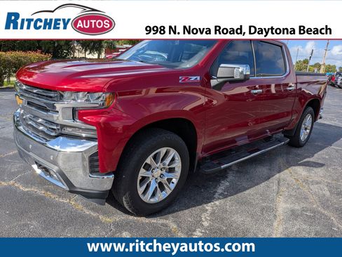 Certified 2021 Chevrolet Silverado 1500 LTZ AWD/4WD image 1