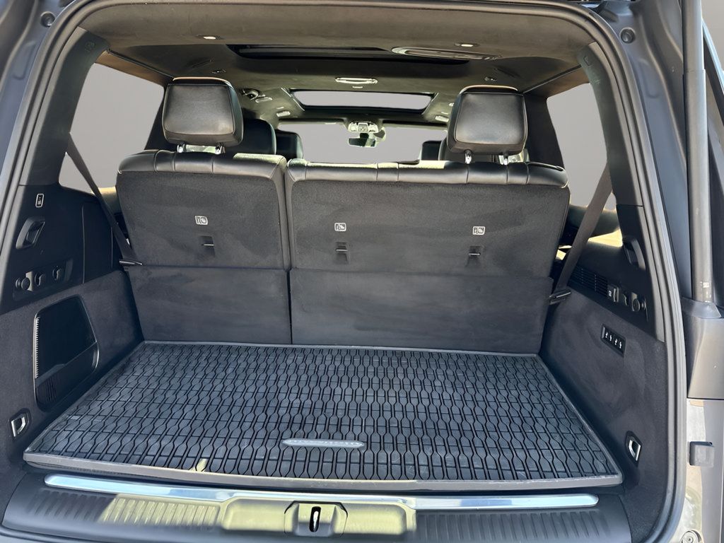 Used 2022 Jeep Grand Wagoneer Series III AWD/4WD image 47