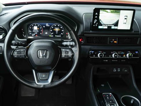 Used 2024 Honda Pilot Elite image 19