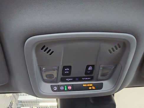 Used 2023 Chevrolet Malibu LT FWD image 24