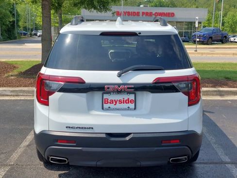 Used 2023 GMC Acadia SLE w/ Driver Convenience Package FWD image 20