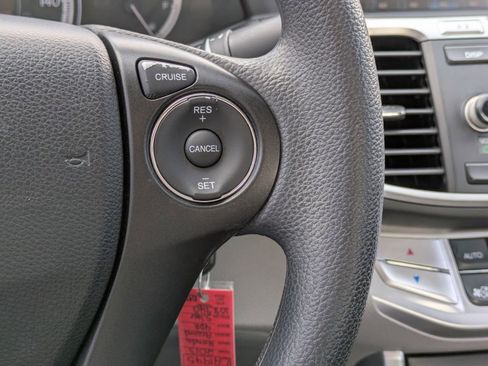 Used 2013 Honda Accord LX image 23