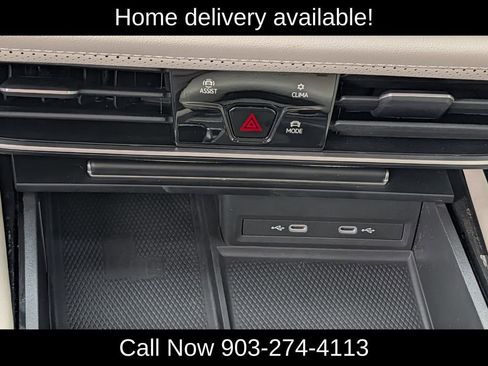 Used 2024 Volkswagen Atlas SE image 16