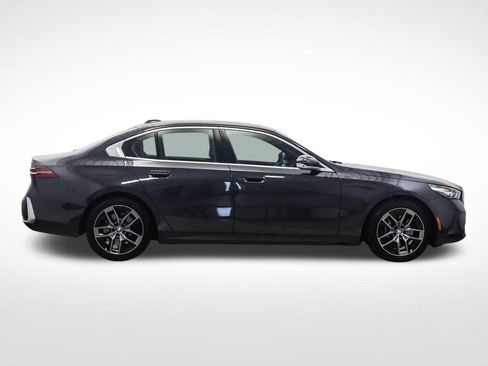 Used 2026 BMW 540i xDrive w/ Premium Package AWD/4WD image 6