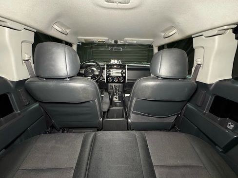 Used 2007 Toyota FJ Cruiser 4WD image 17