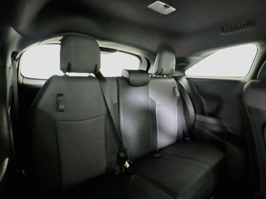 Used 2022 Toyota Sienna XLE Woodland Edition AWD/4WD image 29