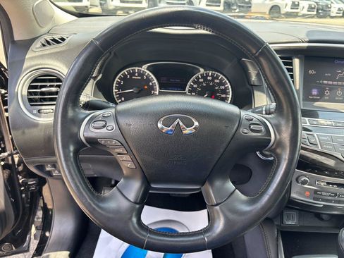 Used 2020 INFINITI QX60 Luxe w/ Essential Package FWD image 18