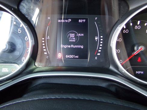Used 2020 Jeep Compass Sport AWD/4WD image 34