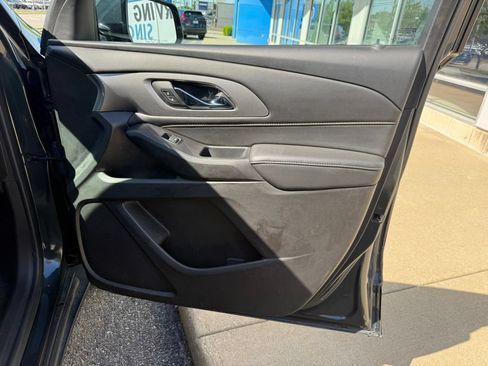 Used 2019 Chevrolet Traverse LT AWD/4WD image 39