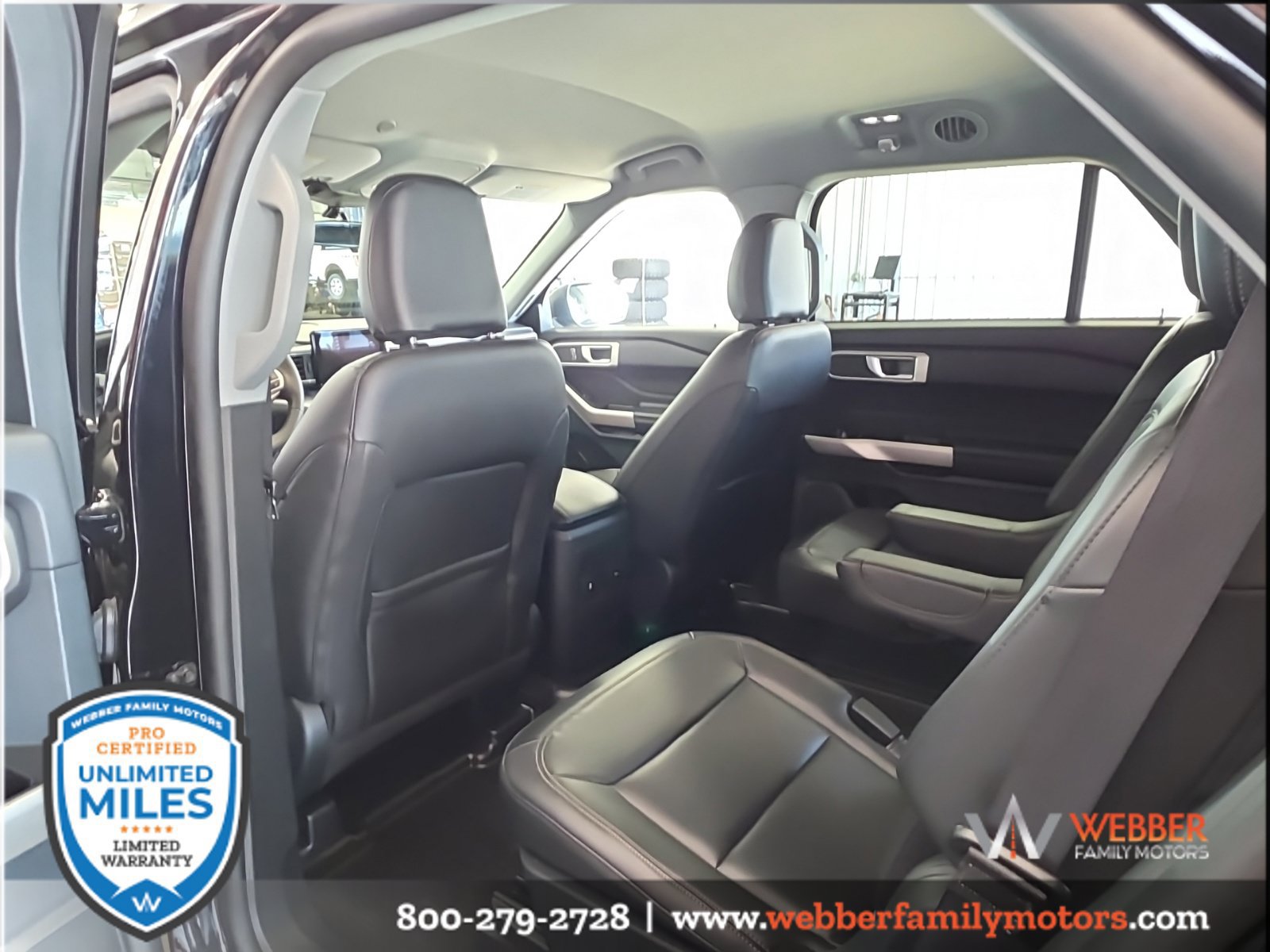 Used 2023 Ford Explorer XLT w/ Equipment Group 202A AWD/4WD image 15