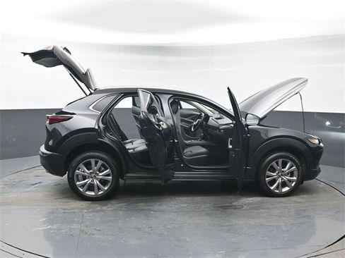 Used 2023 MAZDA CX-30 AWD 2.5 S w/ Select Package image 44