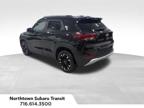 Used 2022 Chevrolet TrailBlazer LT image 3
