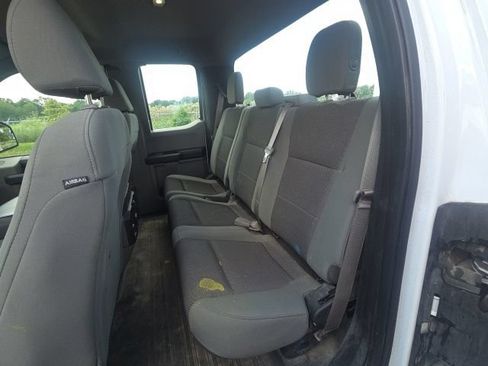 Used 2017 Ford F150 XL w/ Equipment Group 101A Mid RWD image 16