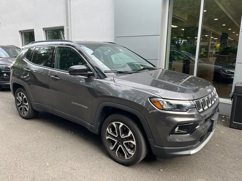 Certified 2023 Jeep Compass Limited AWD/4WD image 1