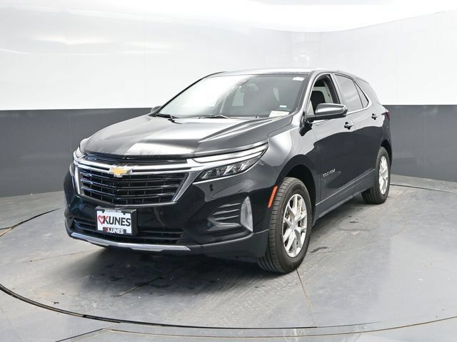 Used 2024 Chevrolet Equinox LT AWD/4WD image 7