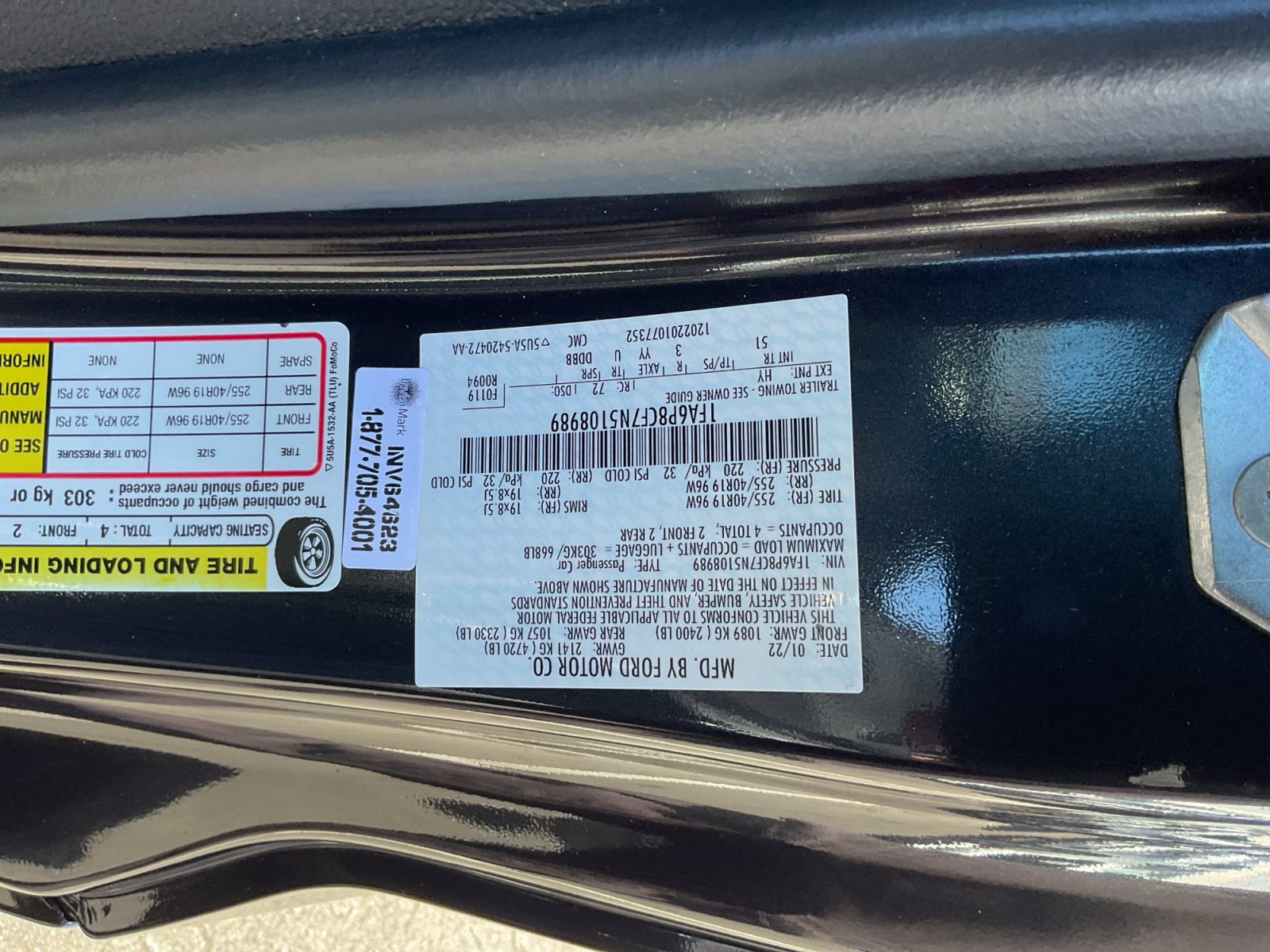 Used 2022 Ford Mustang GT Premium w/ Equipment Group 401A RWD image 27