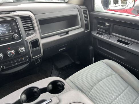 Used 2016 RAM 2500 Tradesman w/ Chrome Appearance Group AWD/4WD image 25