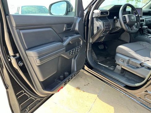New 2026 Toyota Tacoma SR AWD/4WD image 14