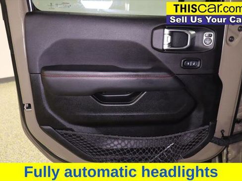 Used 2020 Jeep Gladiator Rubicon image 32