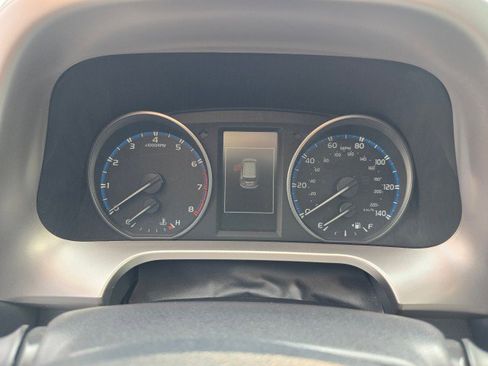 Used 2017 Toyota RAV4 XLE image 40