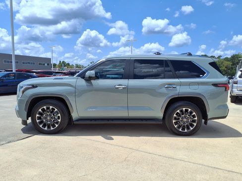 Used 2026 Toyota Sequoia Limited AWD/4WD image 8