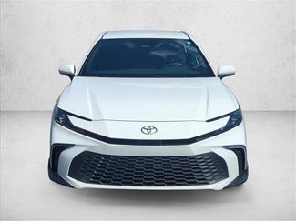 Used 2025 Toyota Camry SE w/ Convenience Package FWD video 2