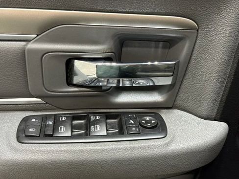 Used 2015 RAM 1500 Lone Star image 12