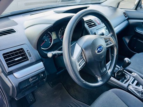 Used 2014 Subaru Crosstrek 2.0i Premium image 19