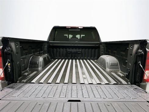 New 2026 GMC Sierra 1500 Elevation w/ Elevation Premium Package image 9