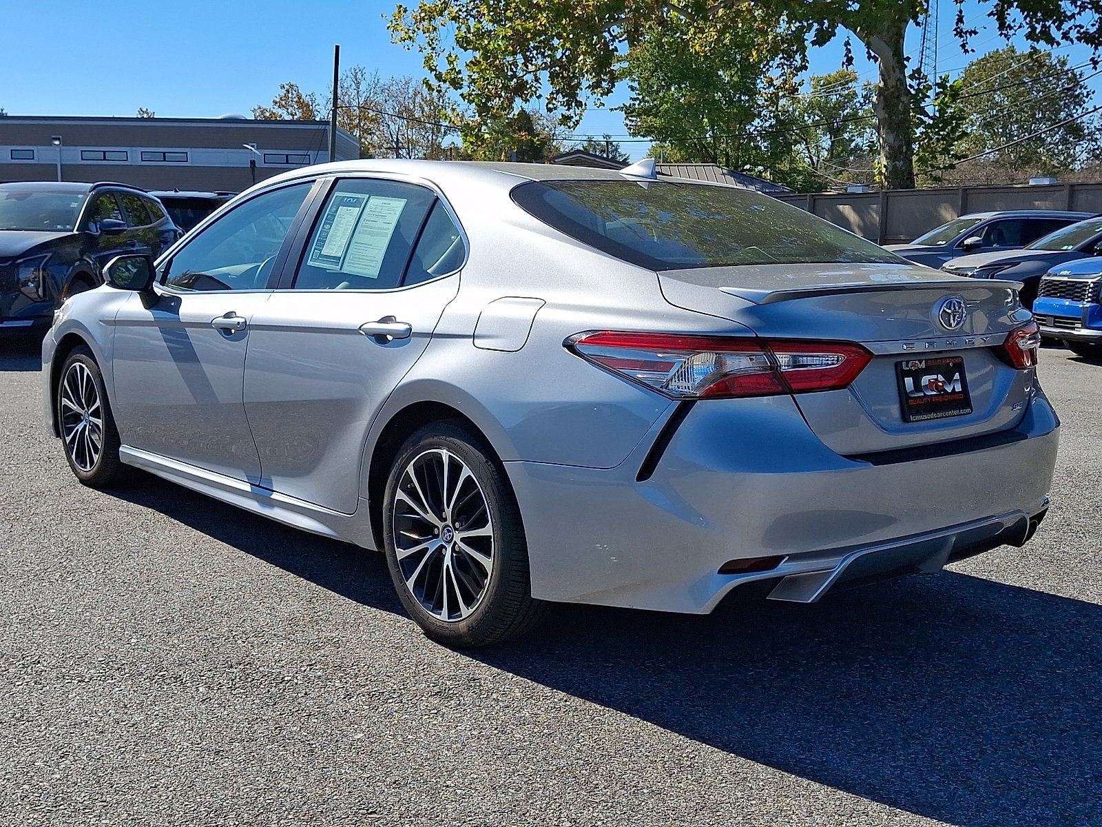 Used 2019 Toyota Camry SE w/ Protection Package (Q2) FWD image 7