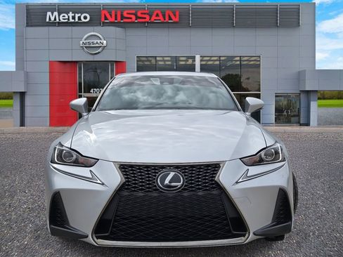 Used 2017 Lexus IS 350 image 2