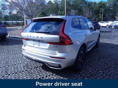 New 2026 Volvo XC60 B5 Core w/ Climate Package image 5