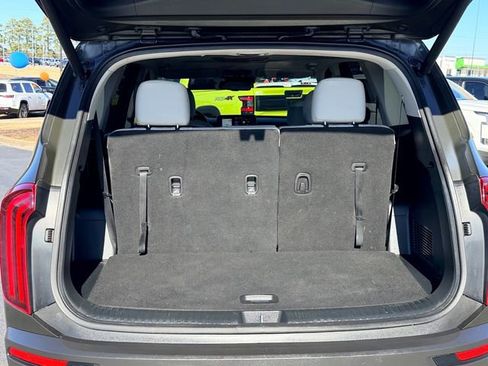 Used 2021 Kia Telluride EX w/ EX Premium Package image 17