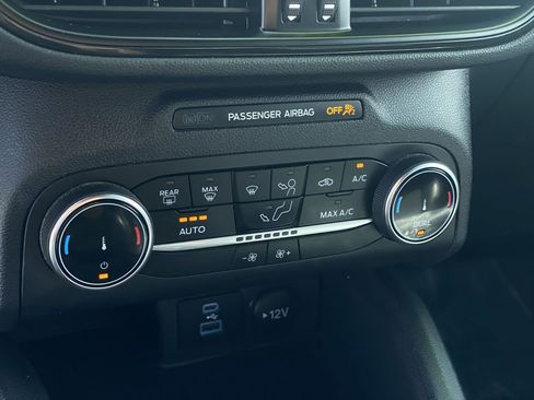 Used 2023 Ford Escape ST-Line image 22