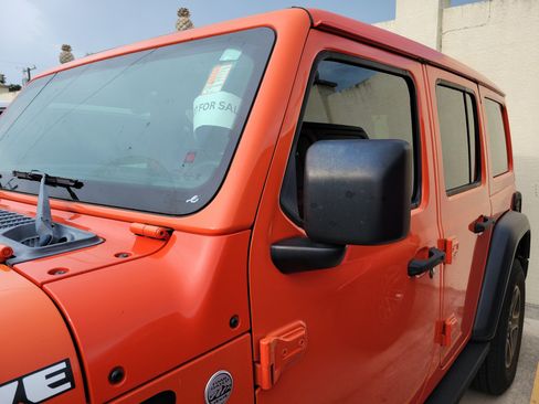 Used 2020 Jeep Wrangler Unlimited Sport S w/ Sun And Sound Package AWD/4WD image 6