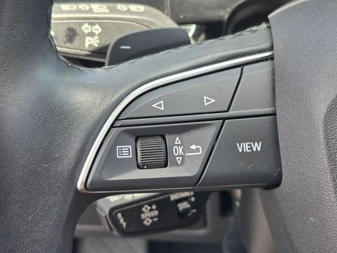 Used 2025 Audi Q3 2.0T Premium AWD/4WD image 28