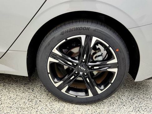 Used 2022 Kia K5 GT-Line w/ GT-Line FWD Premium Package image 9