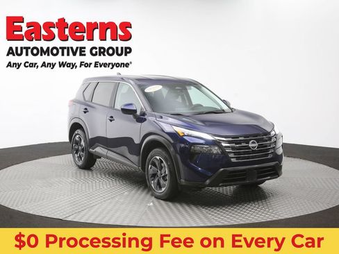 Used 2024 Nissan Rogue SV AWD/4WD image 49