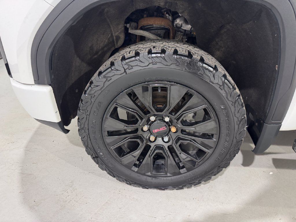 Used 2021 GMC Sierra 1500 AT4 AWD/4WD image 9