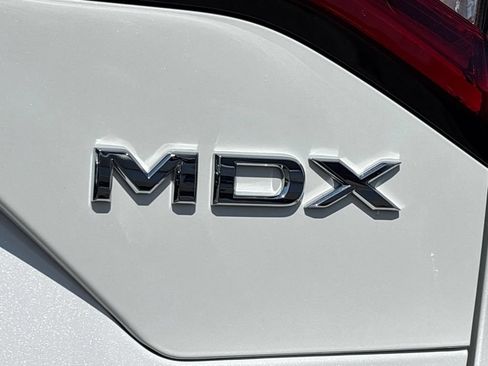 Used 2024 Acura MDX SH-AWD w/ Advance Package image 6