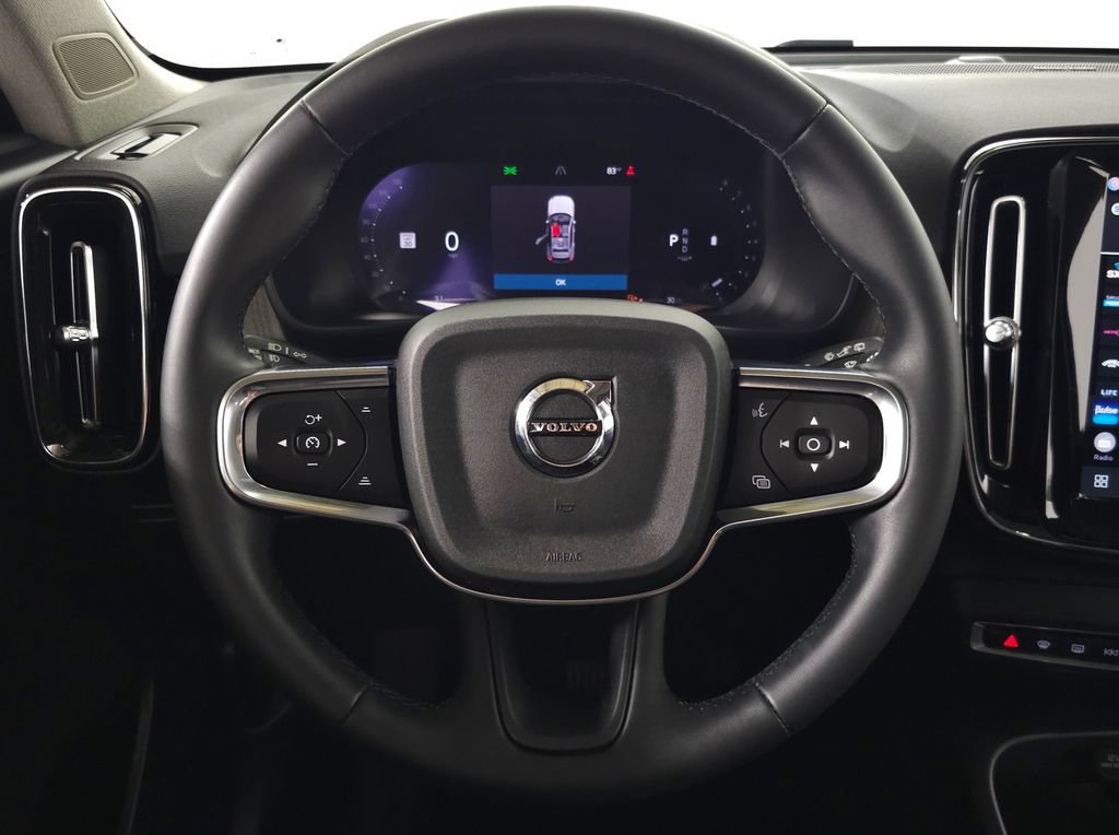 Certified 2024 Volvo XC40 B5 Ultimate w/ Climate Package AWD/4WD image 20