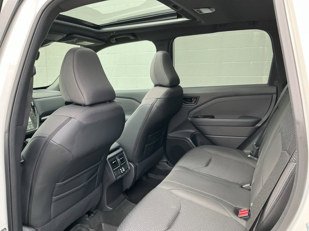 New 2026 Subaru Forester Touring AWD/4WD image 34